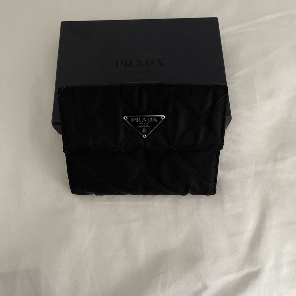 Prada Black Quilted Wallet - Picture 3 of 9